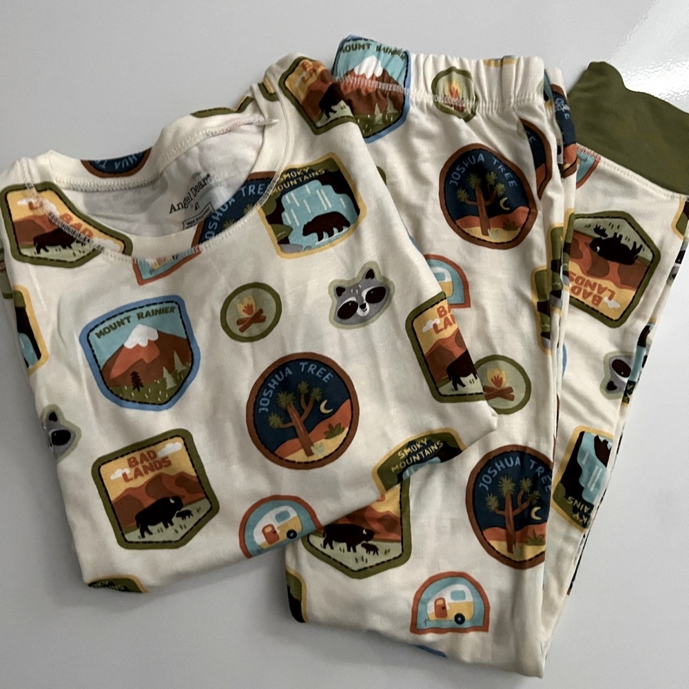 NWOT Angel Dear Bamboo PJ Set - National Parks